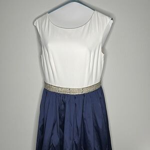 Aidan Mattox Size 8 Ballgown